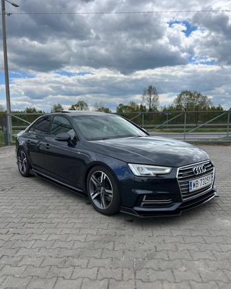 Audi A4 cena 82900 przebieg: 240000, rok produkcji 2016 z Radom małe 79